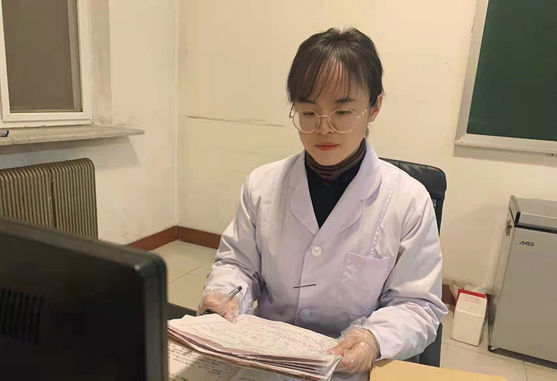 胡精珍統(tǒng)計(jì)藥品情況