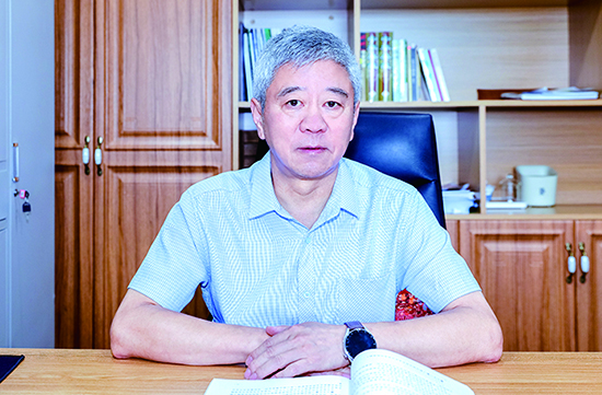 會長——潘學(xué)俊